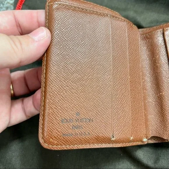 LV Louis Vuitton Bi Fold Monogram Compact Snap Wallet Unisex - Picture 4 of 14
